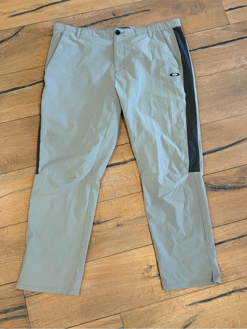 Oakley Men's Light Gray Chinos with Black Side Stripe